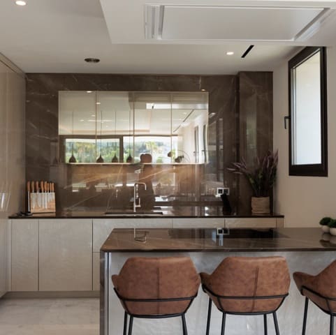 3 bedroom Penthouse for sale in La Carolina - Guadalpín, Marbella with pool - € 5,390,000 (Ref: 9256919)