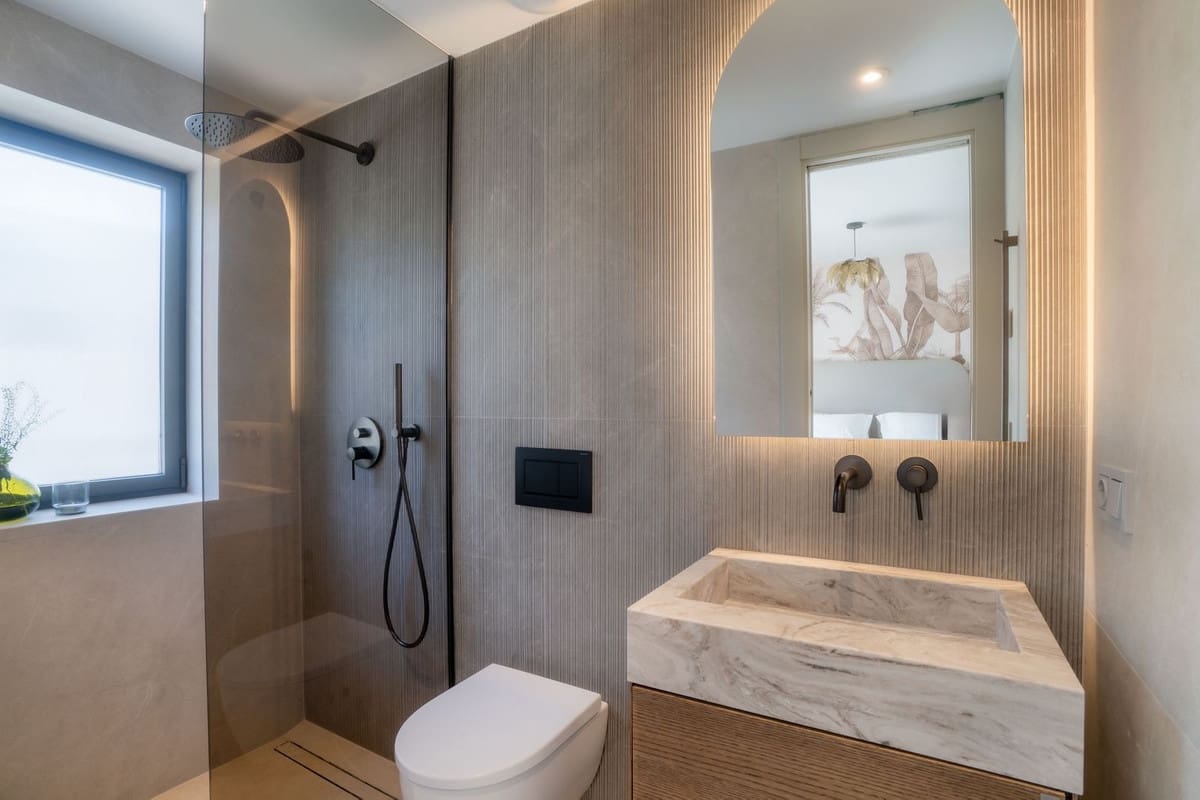 6 sypialnia Willa na sprzedaż w Nueva Andalucia z basenem - 4 975 000 € (Ref: 9256930)