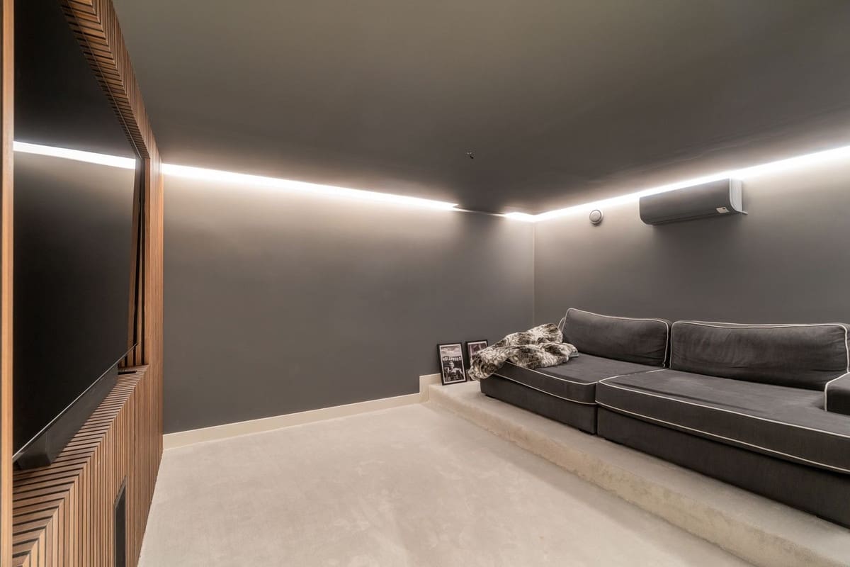 6 sypialnia Willa na sprzedaż w Nueva Andalucia z basenem - 4 975 000 € (Ref: 9256930)