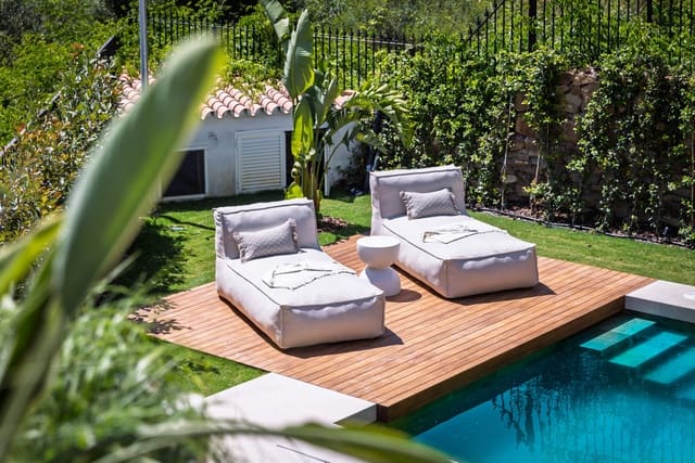 5 makuuhuone Huvila myytävänä paikassa Las Brisas, Marbella mukana uima-altaan - 4 999 500 € (Ref: 9256935)