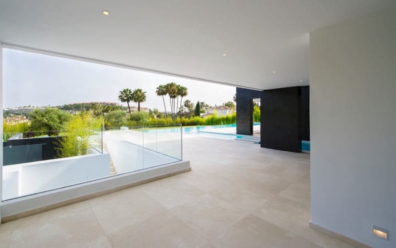 5 soveværelse Villa til salg i Nueva Andalucia med swimmingpool garage - € 6.250.000 (Ref: 9256941)