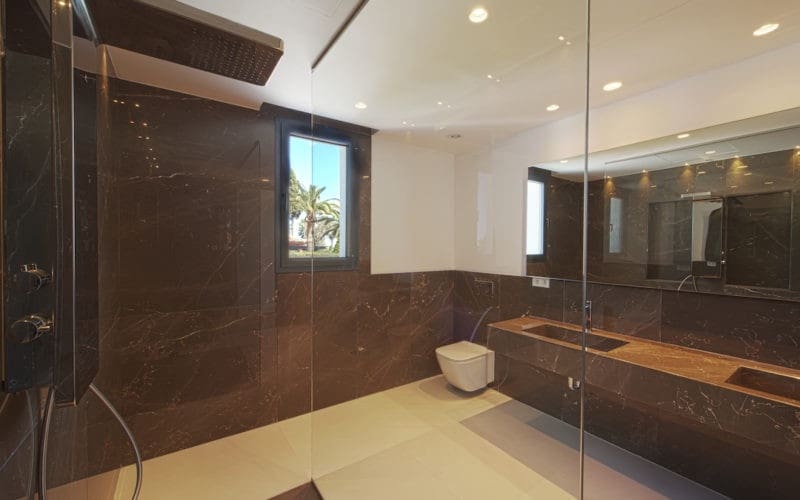 5 soveværelse Villa til salg i Nueva Andalucia med swimmingpool garage - € 6.250.000 (Ref: 9256941)