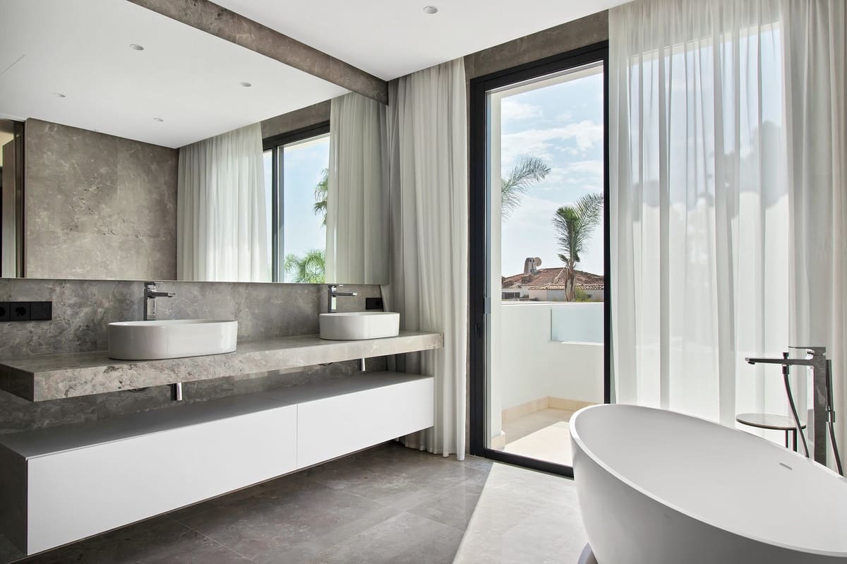 6 sypialnia Willa na sprzedaż w Golden Mile z basenem - 6 400 000 € (Ref: 9256943)