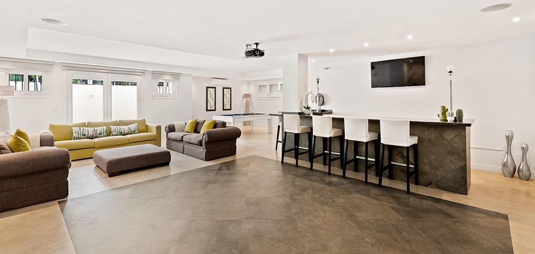 6 camera da letto Villa in vendita in Nueva Andalucia con piscina - 7.500.000 € (Rif: 9256944)