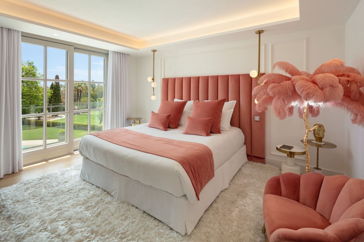 6 chambre Villa/Maison à vendre à Aloha Golf avec piscine - 10 900 000 € (Ref: 9256950)