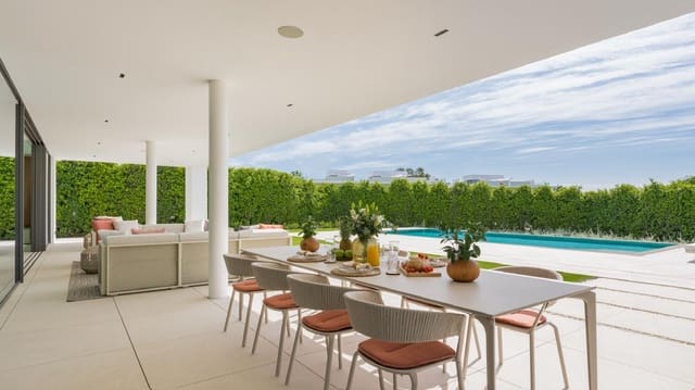 5 slaapkamer Villa te koop in La Carolina - Guadalpín, Marbella met zwembad - € 11.300.000 (Ref: 9256960)