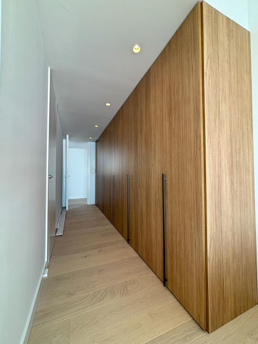 3 soverom Penthouse til salgs i Benalmadena med svømmebasseng garasje - € 3 700 000 (Ref: 9256963)