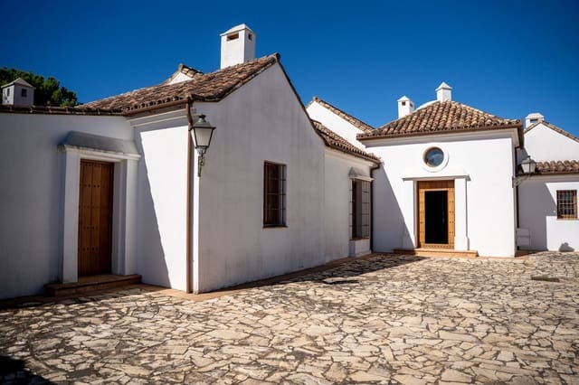 4 chambre Villa/Maison à vendre à Gaucín avec piscine - 3 495 000 € (Ref: 9256965)