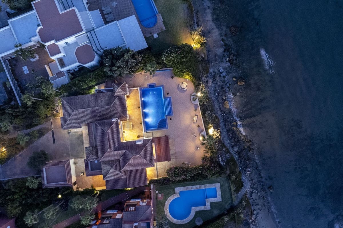 5 sypialnia Willa na sprzedaż w Marbesa z basenem garażem - 6 500 000 € (Ref: 9256967)