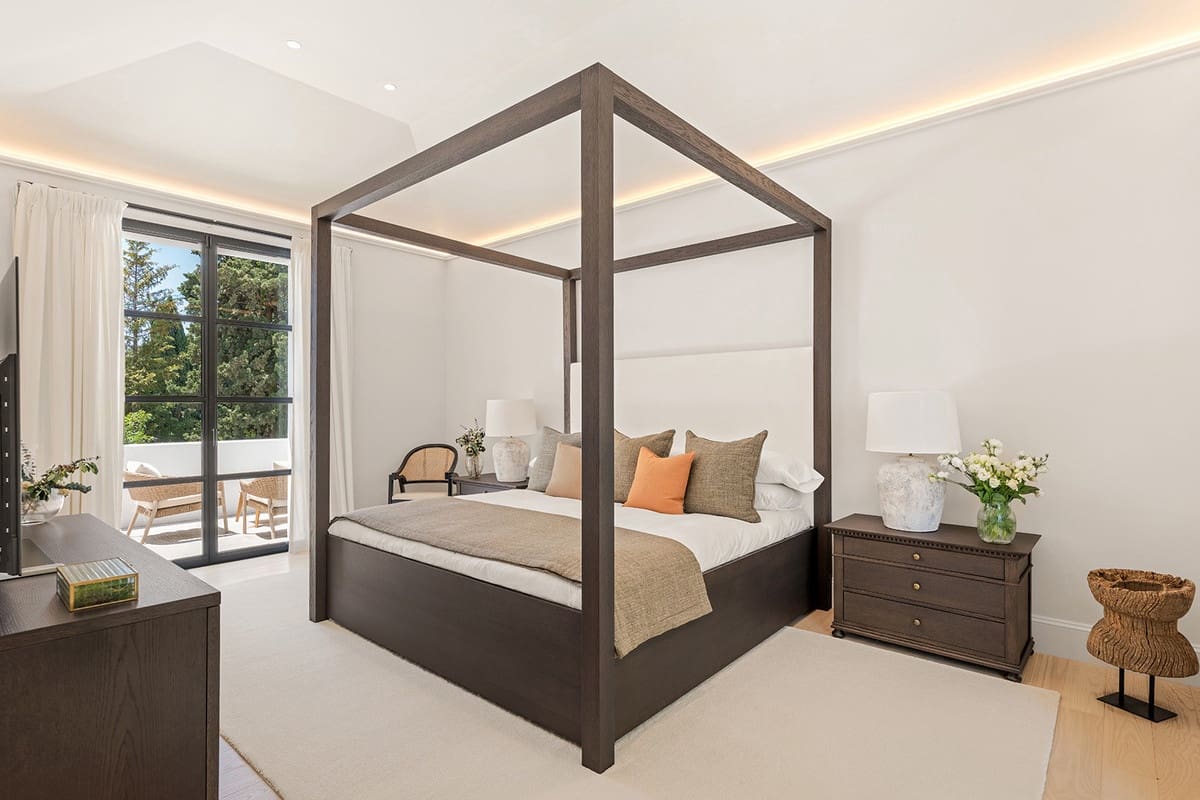 6 soverom Villa til salgs i Golden Mile med svømmebasseng - € 17 500 000 (Ref: 9256968)