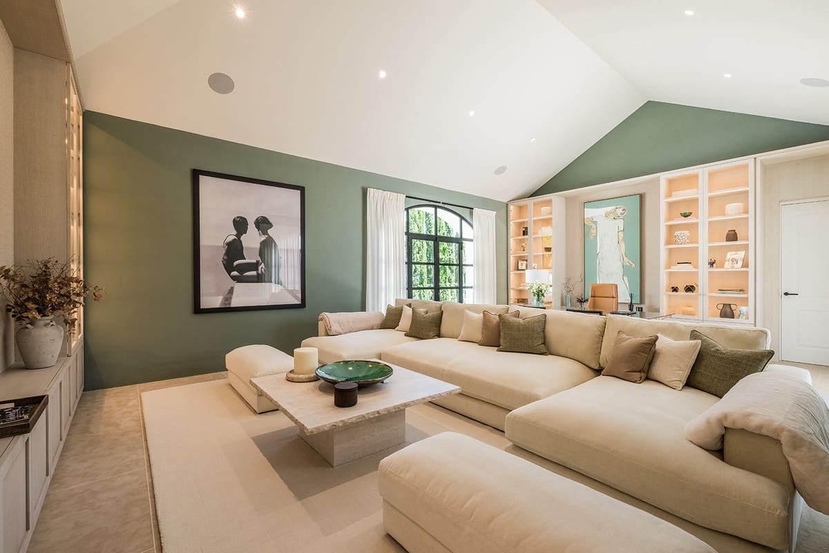 6 soverom Villa til salgs i Golden Mile med svømmebasseng - € 17 500 000 (Ref: 9256968)