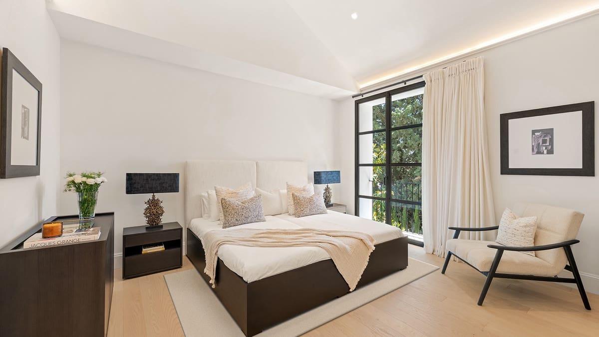 6 soverom Villa til salgs i Golden Mile med svømmebasseng - € 17 500 000 (Ref: 9256968)