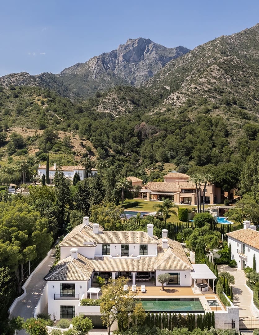 6 soverom Villa til salgs i Golden Mile med svømmebasseng - € 17 500 000 (Ref: 9256968)