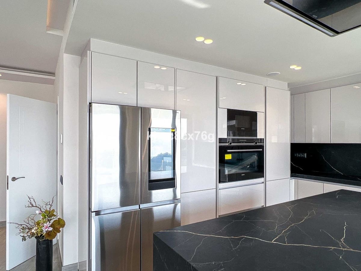 5 soveværelse Villa til salg i El Faro med swimmingpool garage - € 4.114.000 (Ref: 9256971)