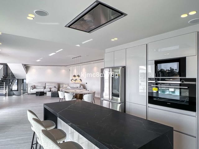 5 quarto Moradia para venda em El Faro, Mijas com piscina garagem - 4 114 000 € (Ref: 9256971)