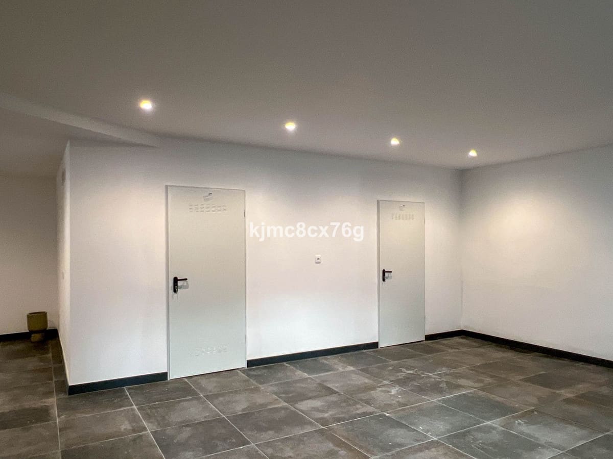 5 soveværelse Villa til salg i El Faro med swimmingpool garage - € 4.114.000 (Ref: 9256971)