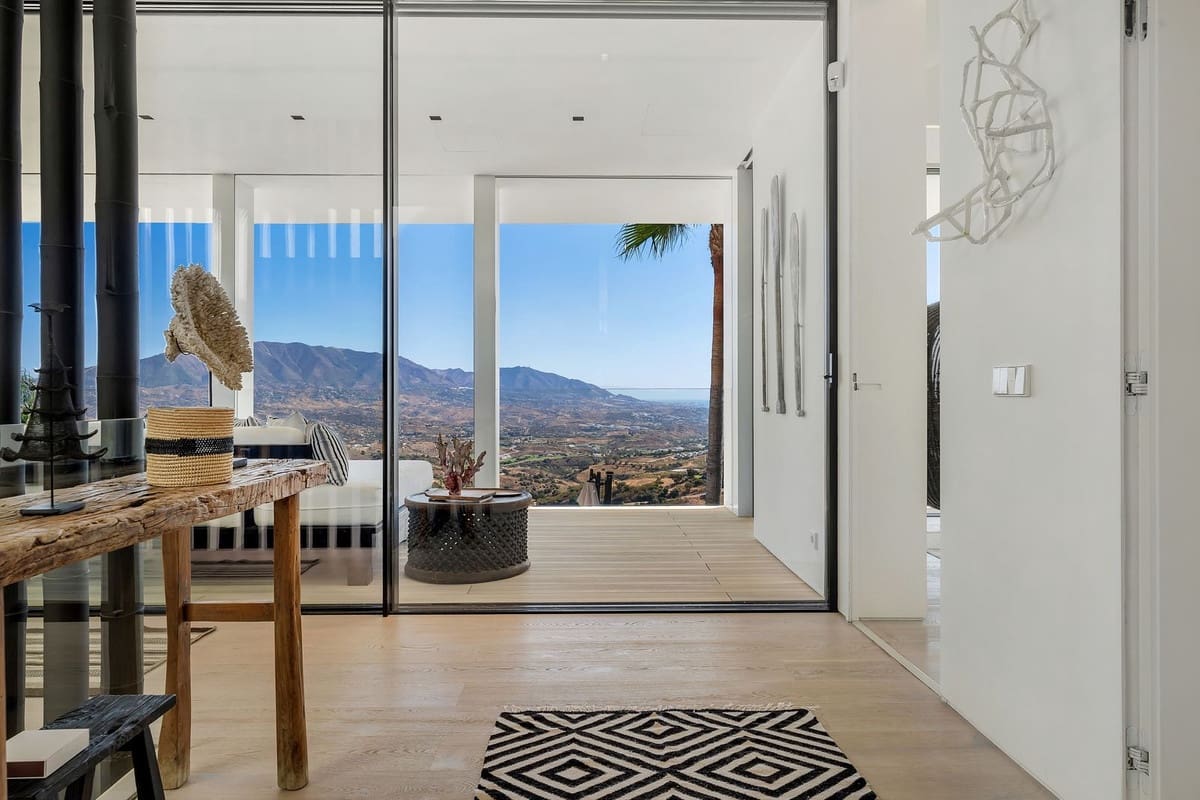 5 chambre Villa/Maison à vendre à La Mairena avec piscine - 4 200 000 € (Ref: 9256975)