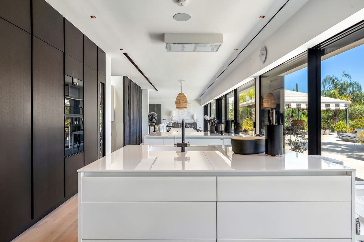 5 chambre Villa/Maison à vendre à La Mairena avec piscine - 4 200 000 € (Ref: 9256975)