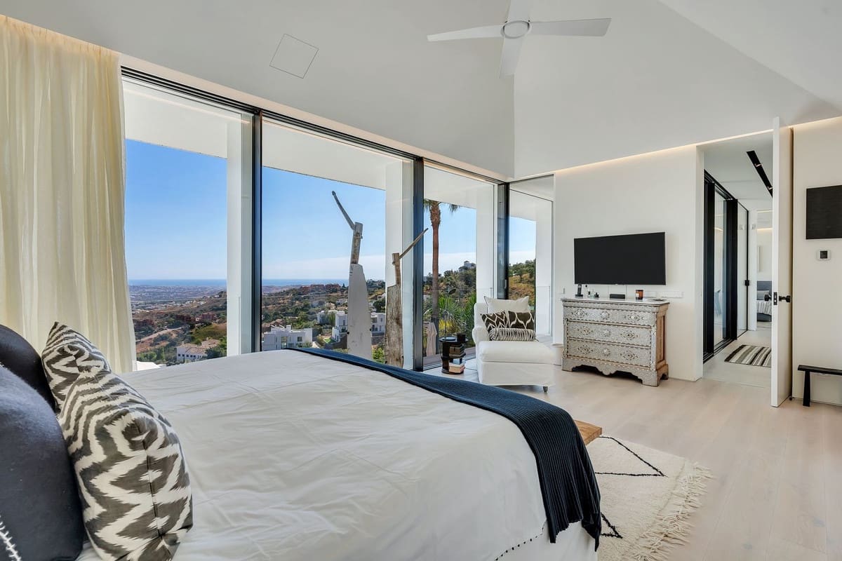 5 chambre Villa/Maison à vendre à La Mairena avec piscine - 4 200 000 € (Ref: 9256975)