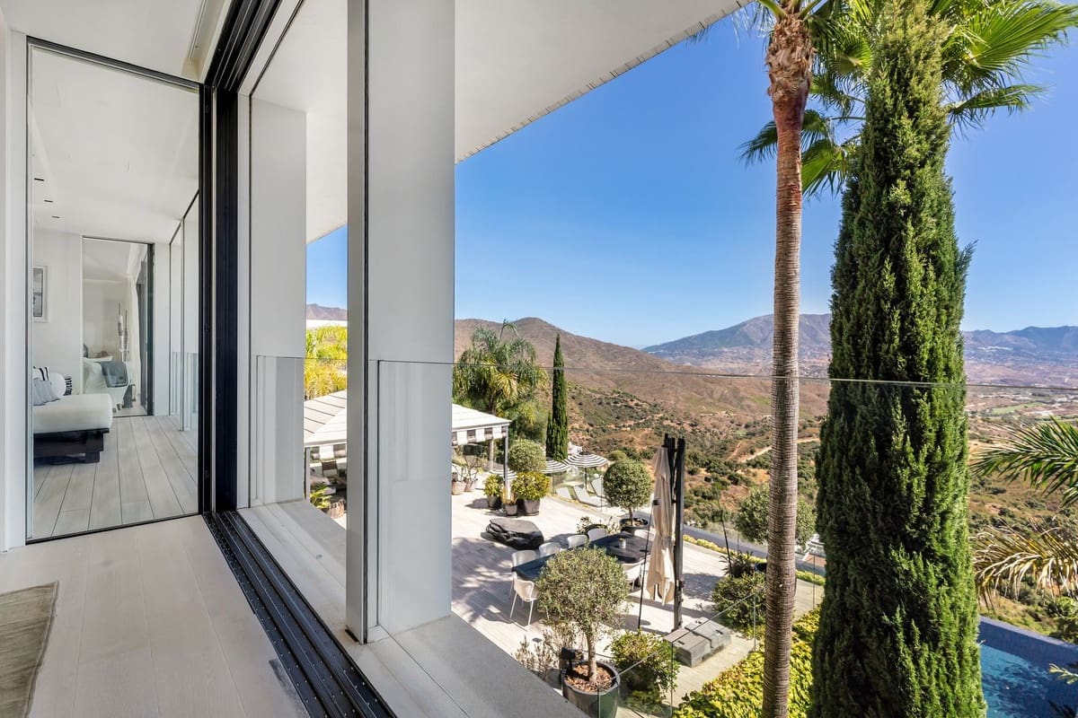 5 chambre Villa/Maison à vendre à La Mairena avec piscine - 4 200 000 € (Ref: 9256975)