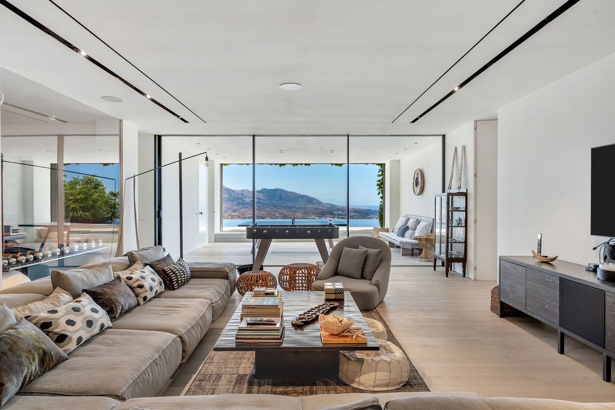 5 chambre Villa/Maison à vendre à La Mairena avec piscine - 4 200 000 € (Ref: 9256975)