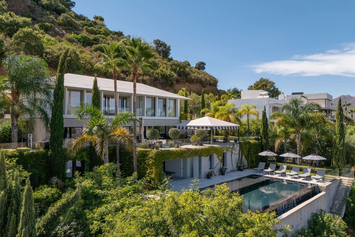 5 chambre Villa/Maison à vendre à La Mairena avec piscine - 4 200 000 € (Ref: 9256975)