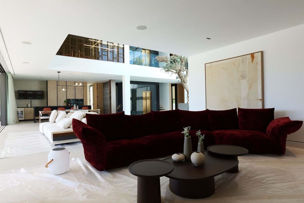 5 soverom Villa til salgs i Golden Mile med svømmebasseng garasje - € 11 300 000 (Ref: 9256986)