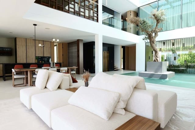 5 soverom Villa til salgs i La Carolina - Guadalpín, Marbella med svømmebasseng garasje - € 11 300 000 (Ref: 9256986)