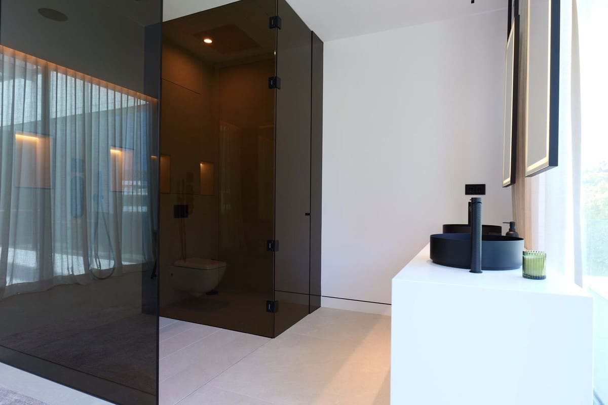 5 soverom Villa til salgs i Golden Mile med svømmebasseng garasje - € 11 300 000 (Ref: 9256986)