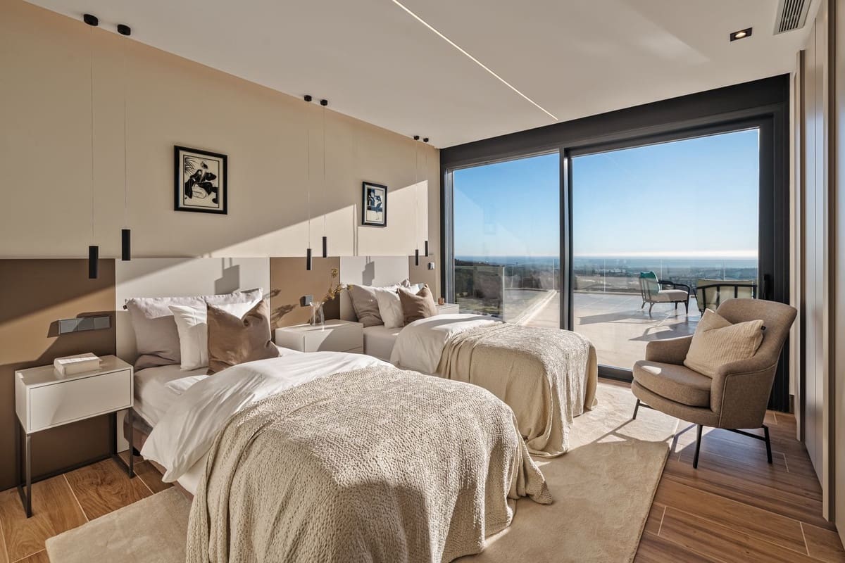 5 makuuhuone Huvila myytävänä paikassa Sotogrande - 4 750 000 € (Ref: 9257012)