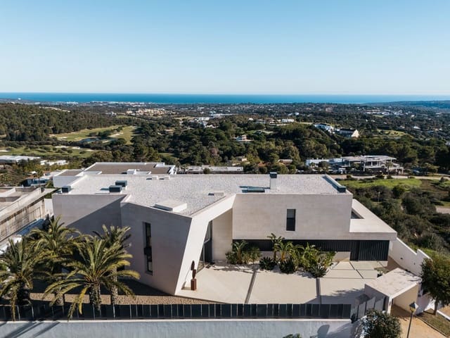 5 Zimmer Villa zu verkaufen in San Enrique - Guadiaro -  Pueblo Nuevo, San Roque - 4.750.000 € (Ref: 9257012)