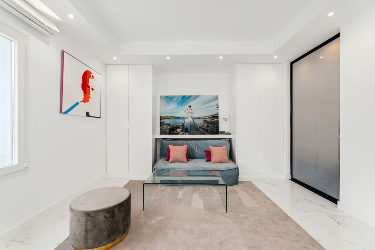 4 sovrum Studio till salu i Puerto Banus med pool - 3 200 000 € (Ref: 9285483)