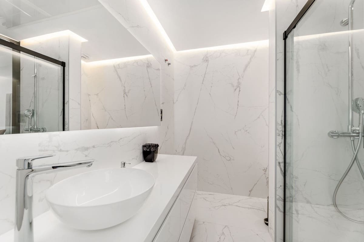 4 sovrum Studio till salu i Puerto Banus med pool - 3 200 000 € (Ref: 9285483)