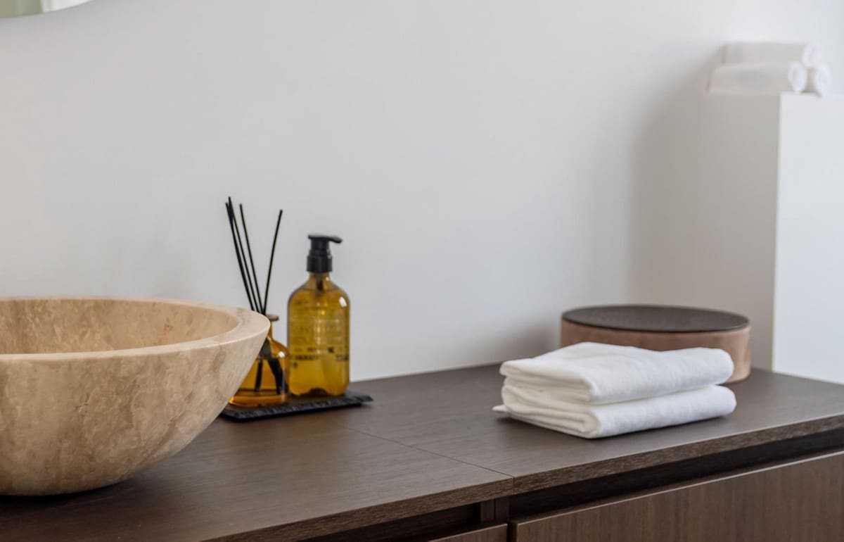 3 bedroom Villa for sale in Manilva - € 1,850,000 (Ref: 9287577)