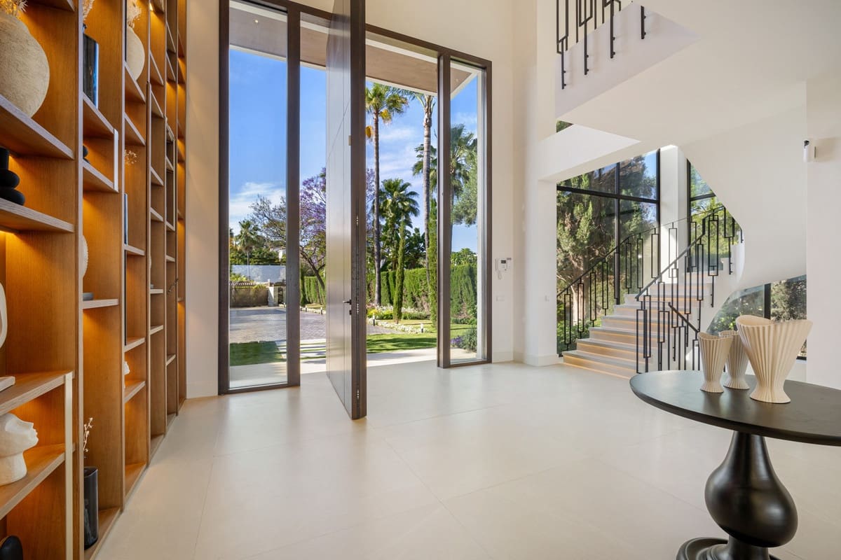 6 camera da letto Villa in vendita in Nueva Andalucia con piscina - 7.350.000 € (Rif: 9287602)