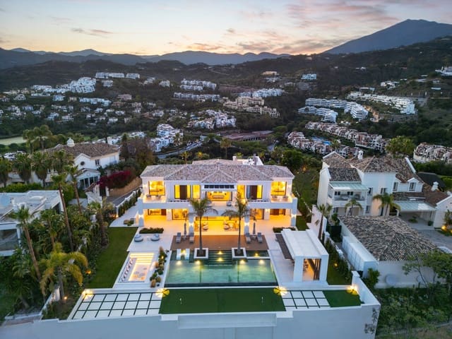 7 soveværelse Villa til salg i Monte Halcones, Benahavís med swimmingpool - € 9.600.000 (Ref: 9287606)