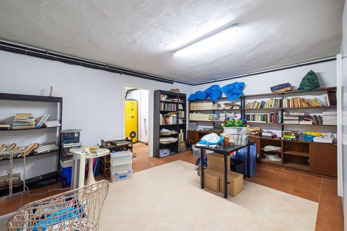 8 sypialnia Willa na sprzedaż w Benalmadena z basenem garażem - 3 500 000 € (Ref: 9287623)