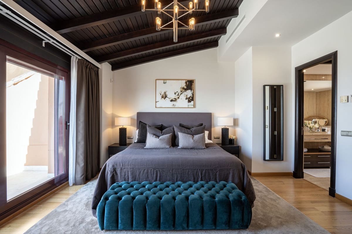 3 slaapkamer Studio te koop in Puerto Banus met zwembad garage - € 3.950.000 (Ref: 9287631)