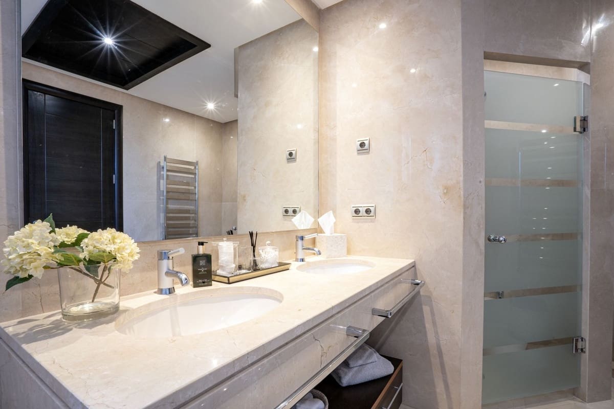 3 slaapkamer Studio te koop in Puerto Banus met zwembad garage - € 3.950.000 (Ref: 9287631)