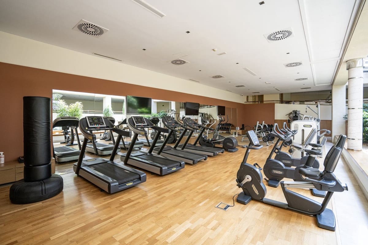 3 slaapkamer Studio te koop in Puerto Banus met zwembad garage - € 3.950.000 (Ref: 9287631)