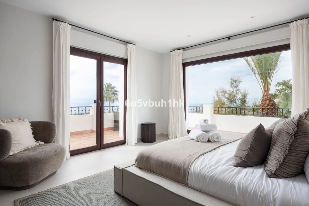 6 soveværelse Villa til salg i Marbella med swimmingpool - € 3.995.950 (Ref: 9287634)