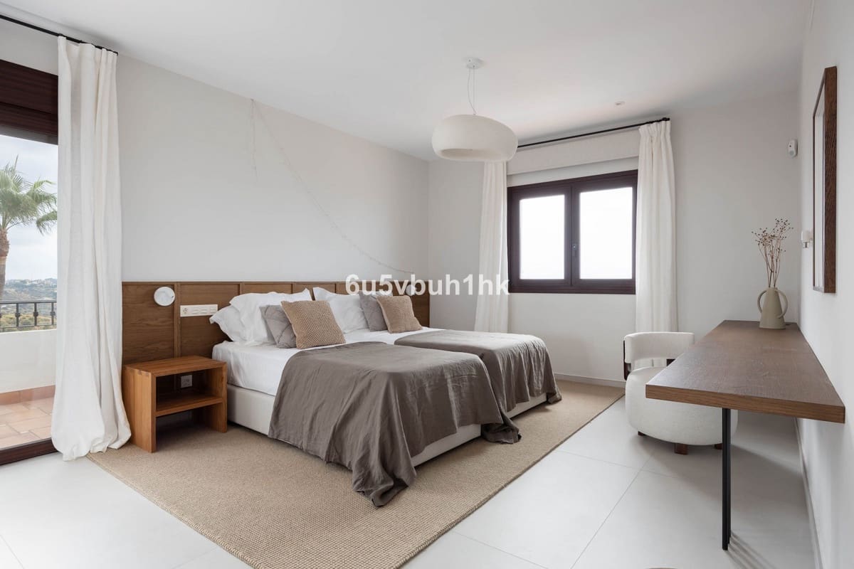 6 soveværelse Villa til salg i Marbella med swimmingpool - € 3.995.950 (Ref: 9287634)