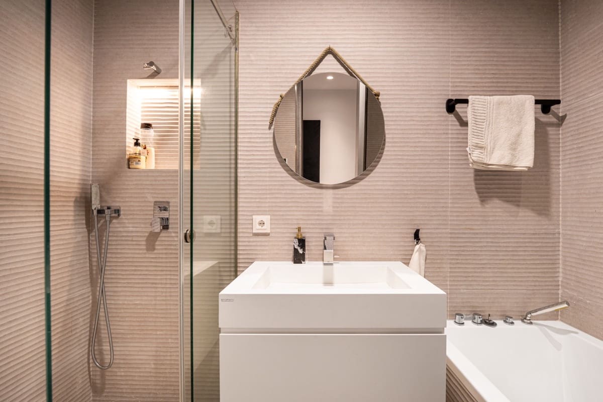 5 sovrum Villa till salu i Nueva Andalucia med pool - 4 950 000 € (Ref: 9287637)