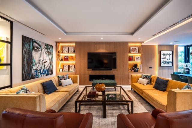 5 sovrum Villa till salu i Las Brisas, Marbella med pool - 4 950 000 € (Ref: 9287637)