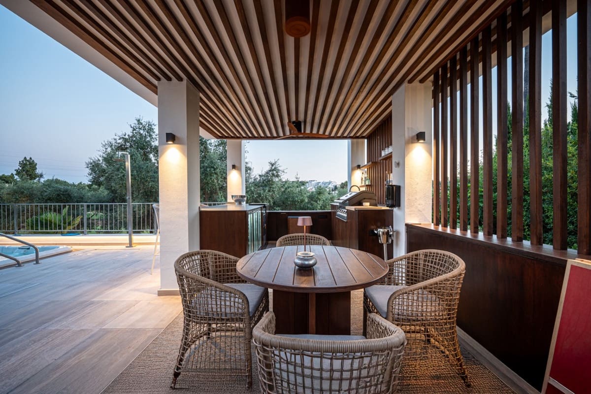 5 sovrum Villa till salu i Nueva Andalucia med pool - 4 950 000 € (Ref: 9287637)