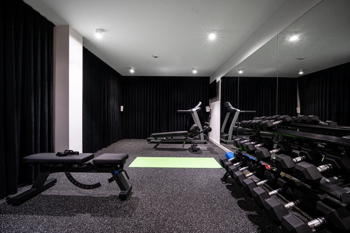 5 sovrum Villa till salu i Nueva Andalucia med pool - 4 950 000 € (Ref: 9287637)