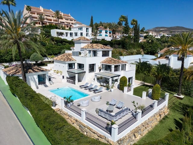 5 sypialnia Willa na sprzedaż w Las Brisas, Marbella z basenem - 3 895 000 € (Ref: 9287640)