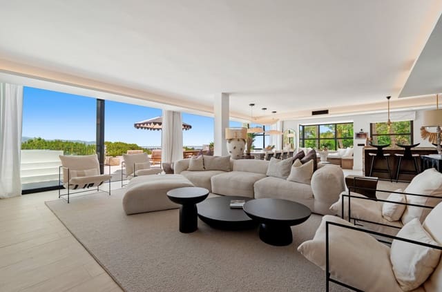 6 bedroom Villa for sale in Las Brisas, Marbella with pool - € 11,950,000 (Ref: 9287643)