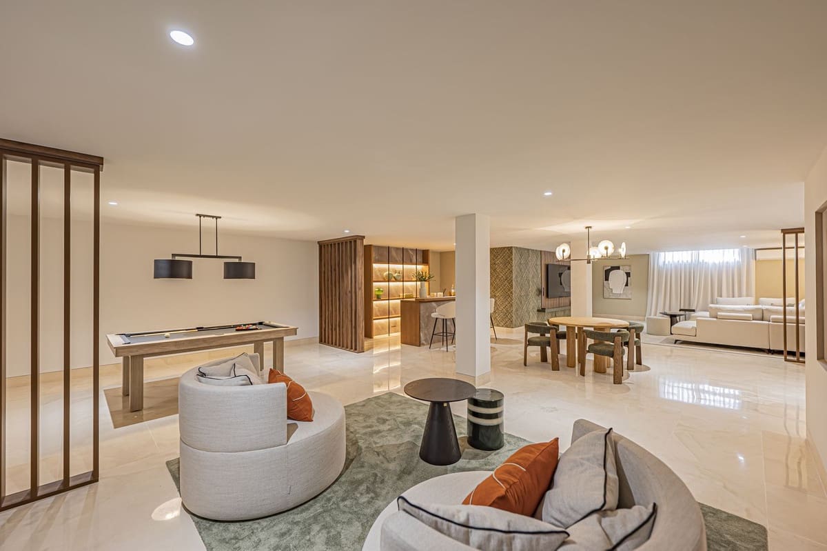 5 slaapkamer Villa te koop in Golden Mile met zwembad - € 3.800.000 (Ref: 9287647)