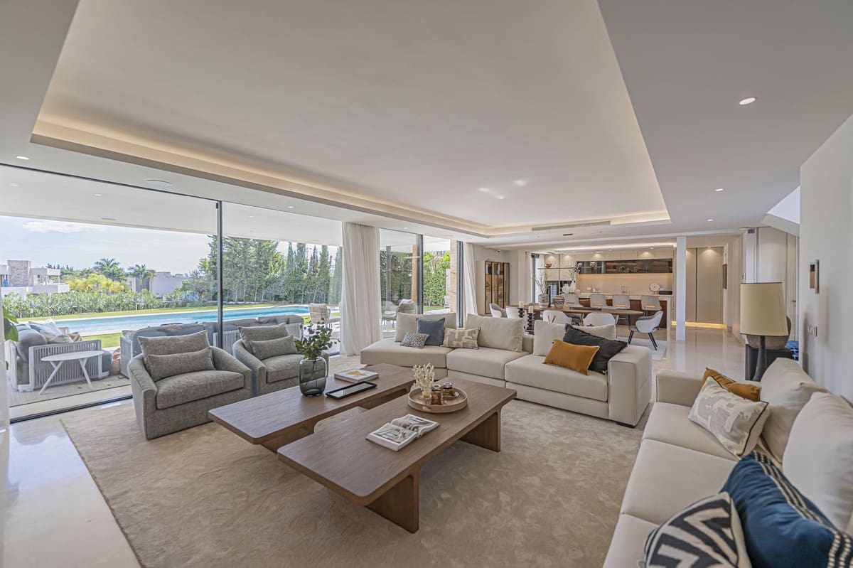 5 slaapkamer Villa te koop in Golden Mile met zwembad - € 3.800.000 (Ref: 9287647)